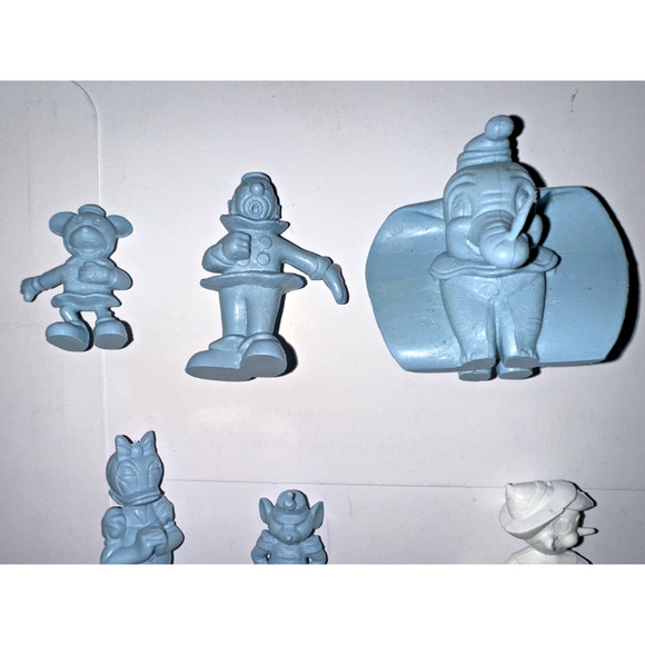 LOT Vintage Marx Disney Dumbo TV Playhouse w 2-Story House & Pinocchio FREE SHIP - Picture 3 of 12